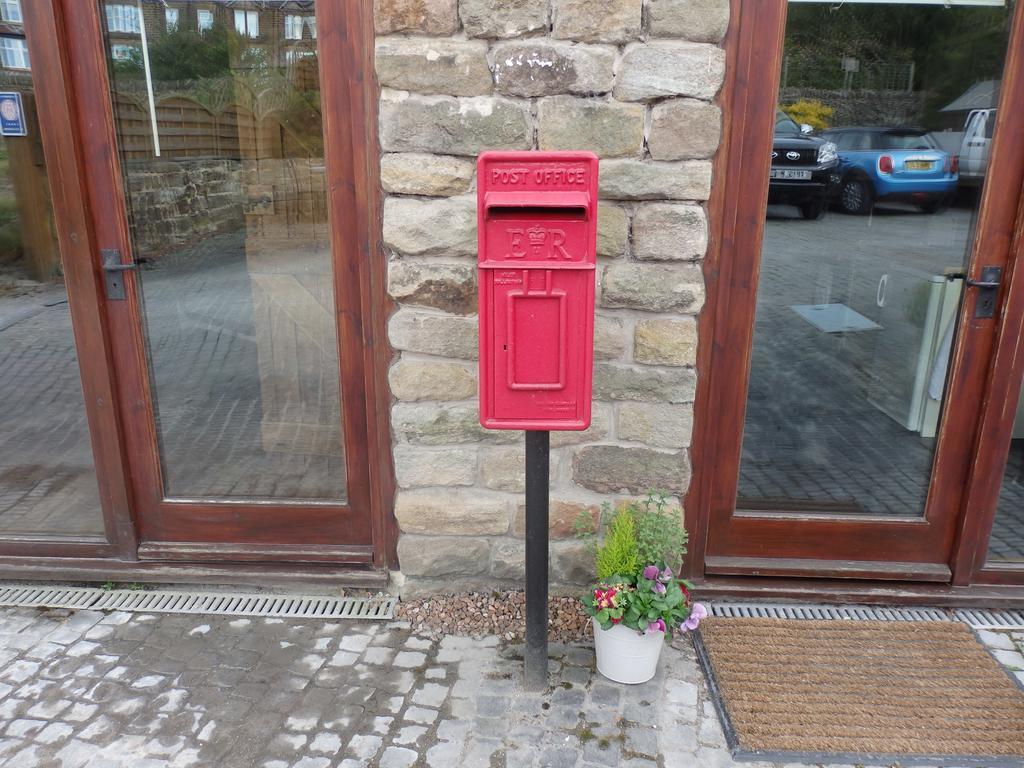 Pillarbox Cottage Matlock  Exteriör bild